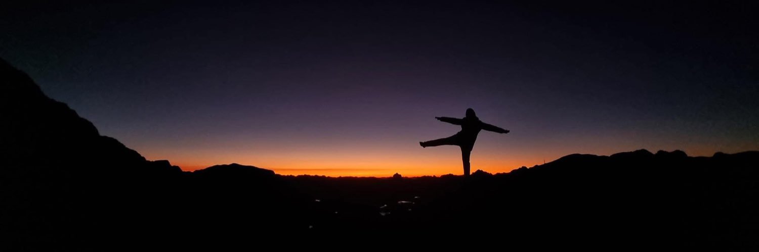 KathyBarrosE's profile banner image