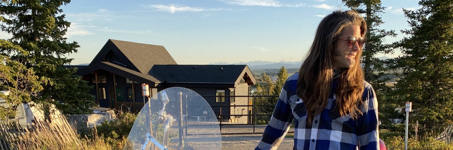 vankeir's profile banner image