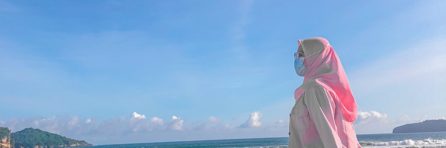 Sariresty97's profile banner image