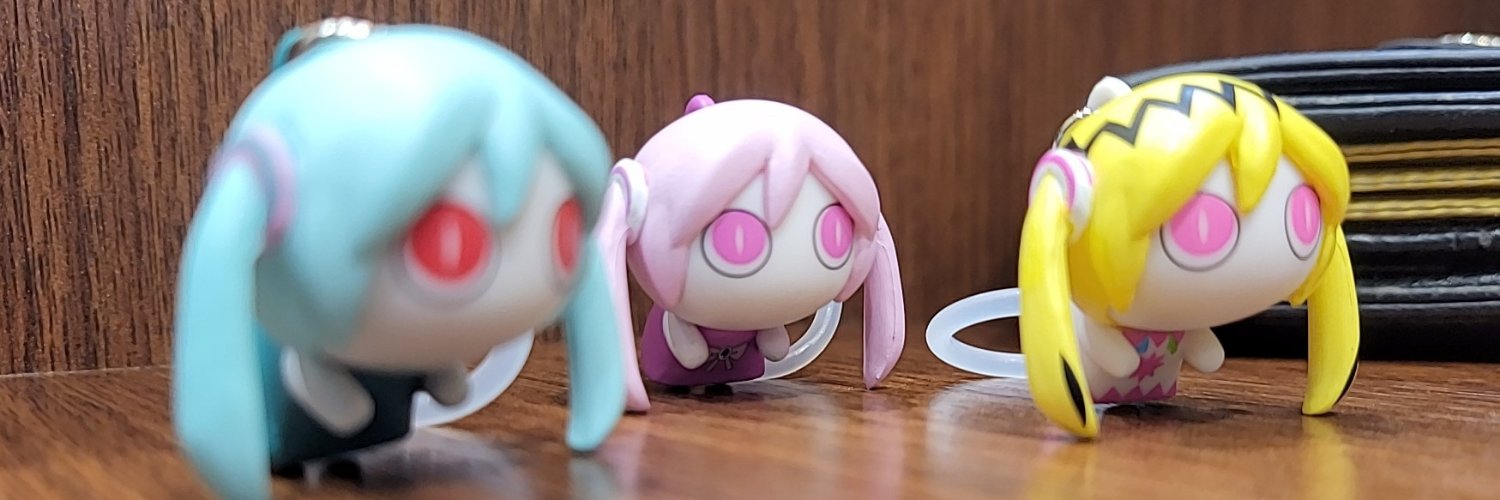 menemene0115's profile banner image