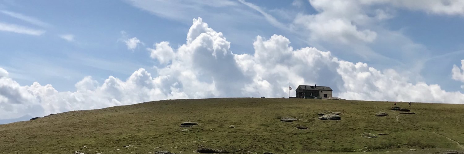suprgau's profile banner image