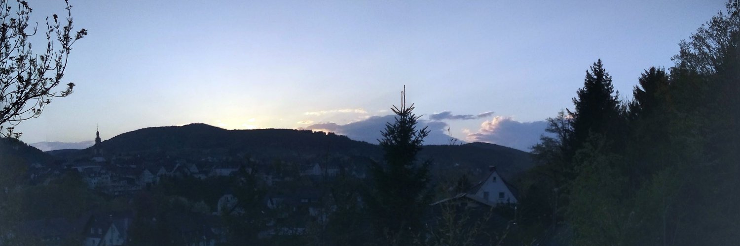 (((Thomas B. aus H.))) | 8 mal 💉 - 📯 banner