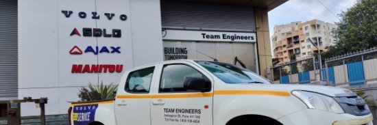 Team Engineers banner
