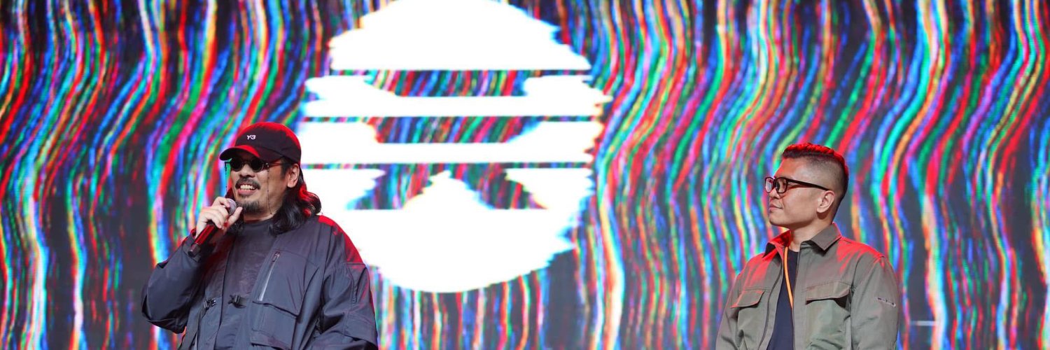 Dwight banner