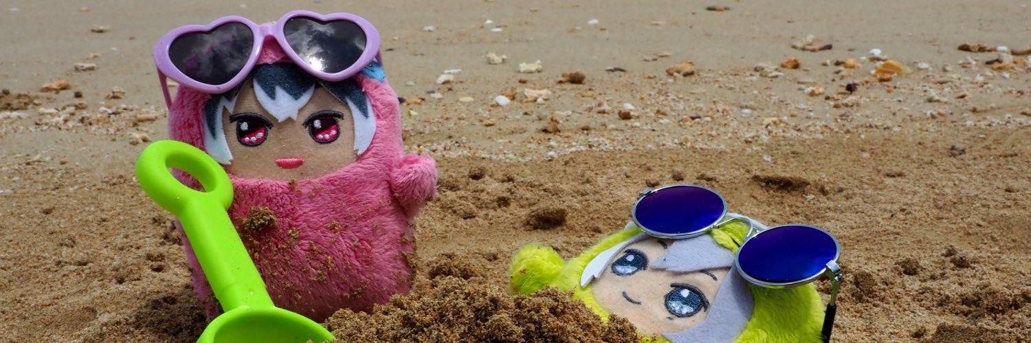 pinkyblossam's profile banner image
