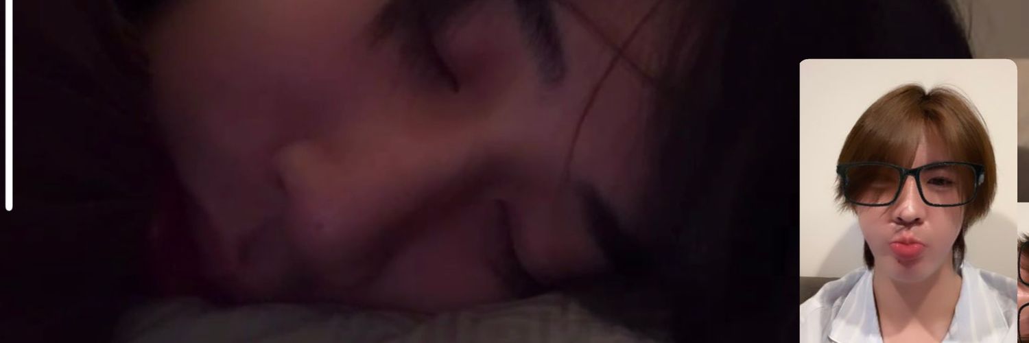 Replace_el2's profile banner image