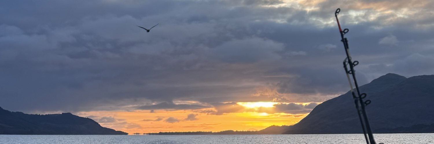 itsmeapp83's profile banner image
