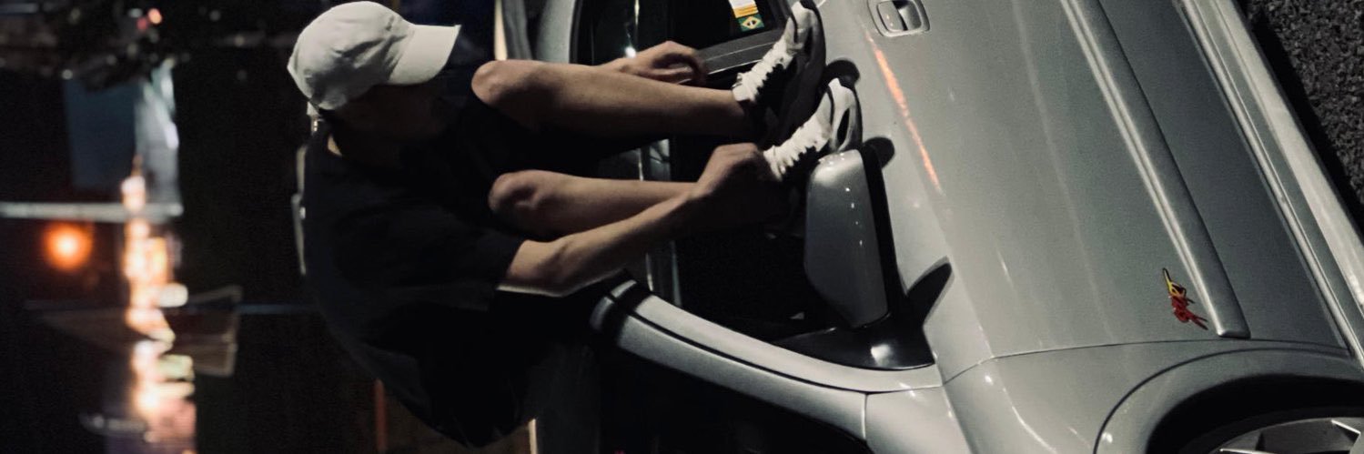 ❓'s banner