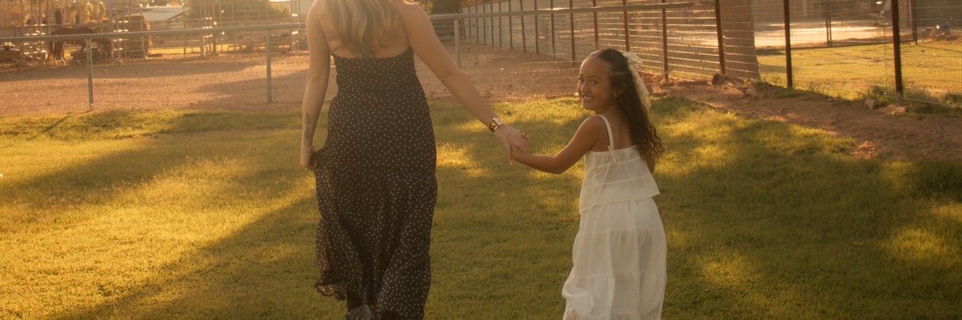 kaylaafaustt's profile banner image