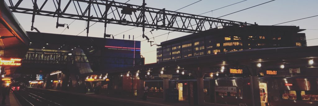 ptv_zoe's profile banner image