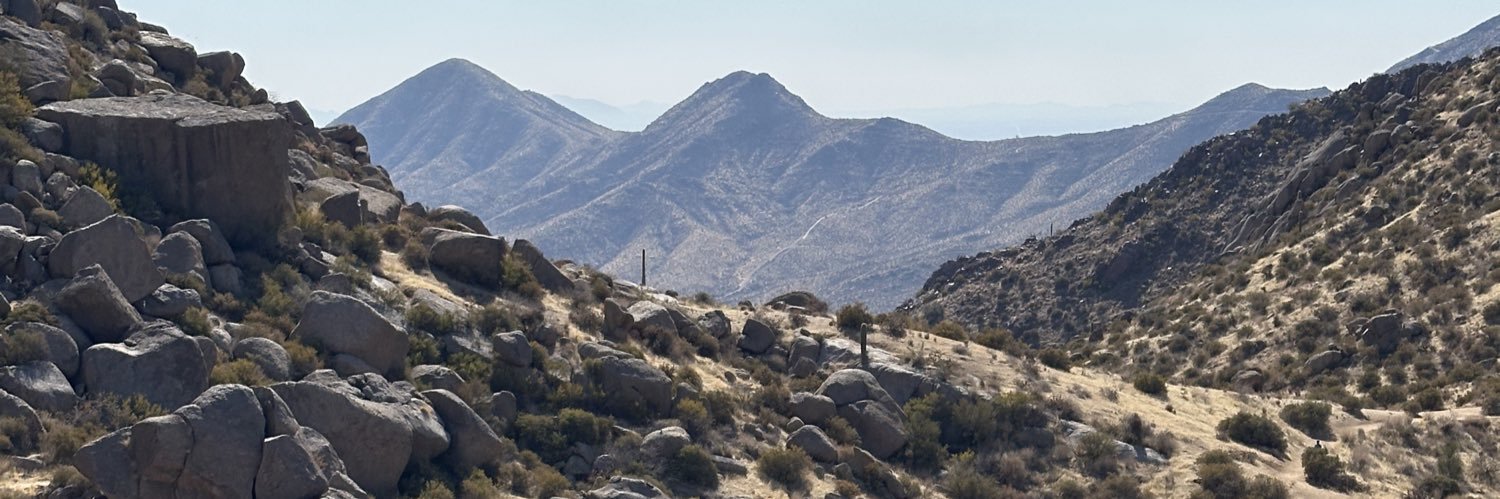 Raw Vers Slut banner