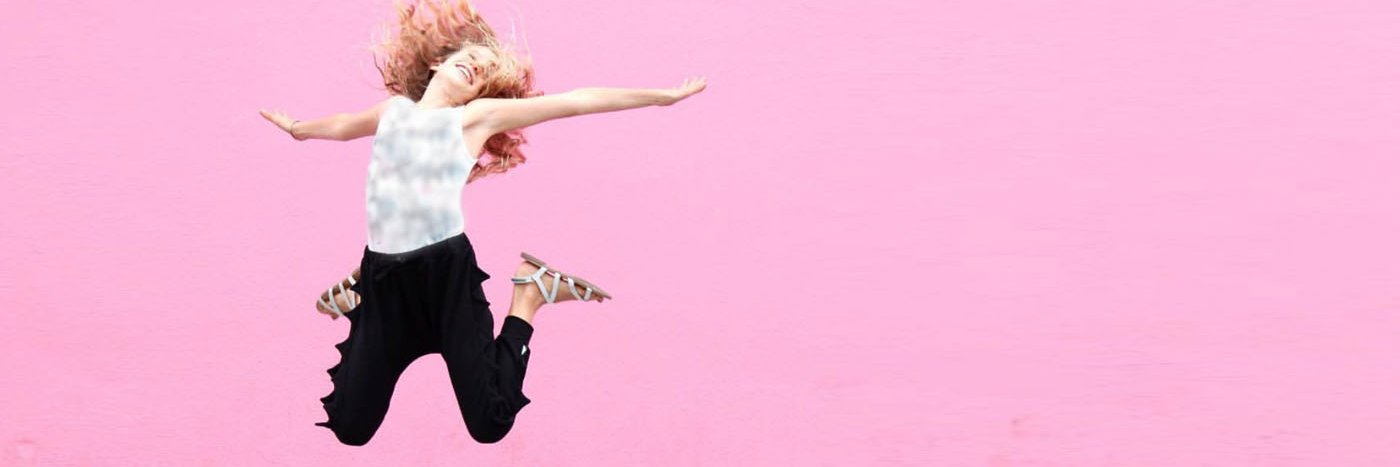 Mimi & Rae banner