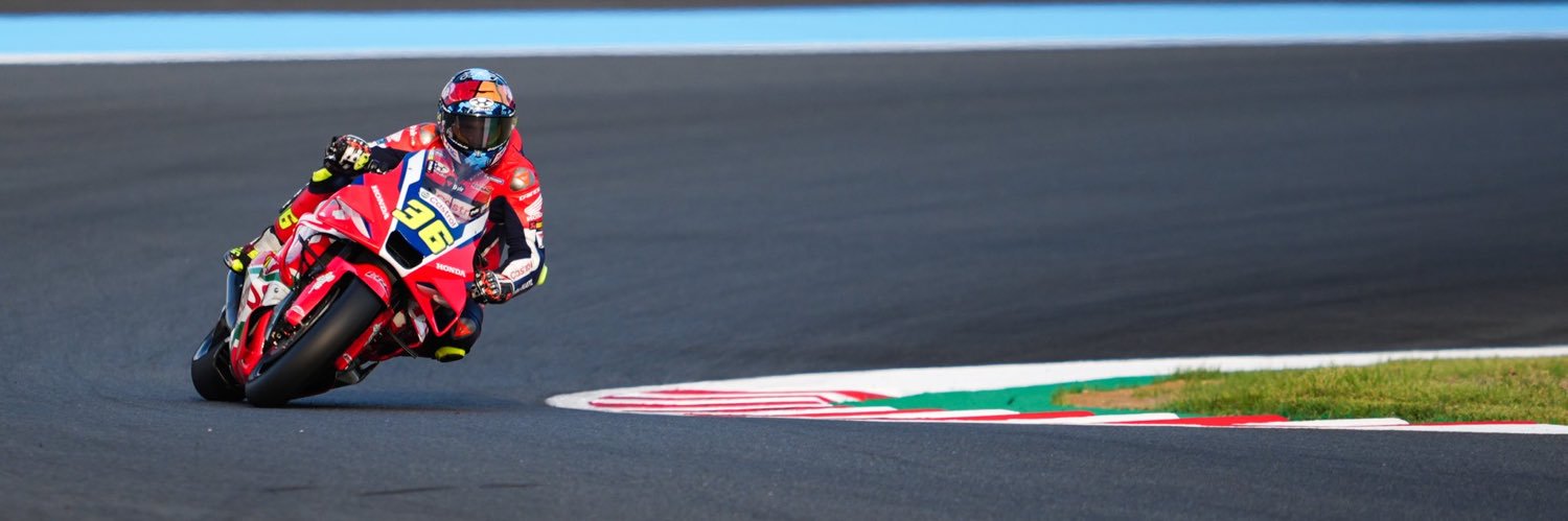 Daniel 🏁 banner