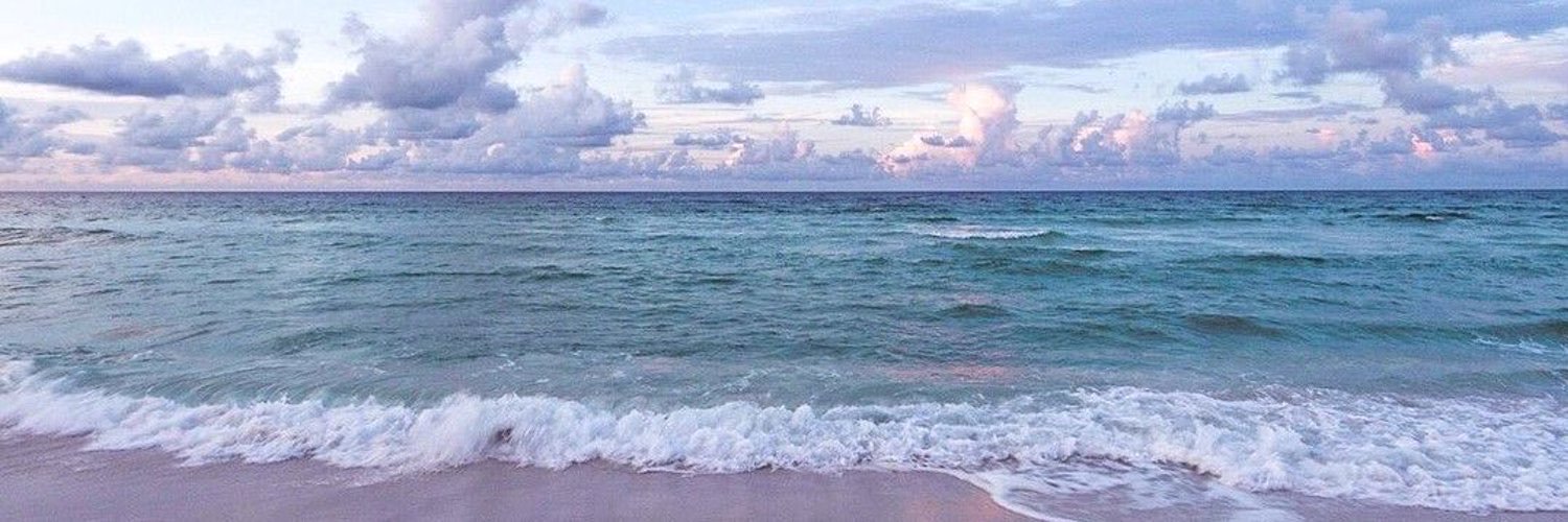 abbydv9's profile banner image