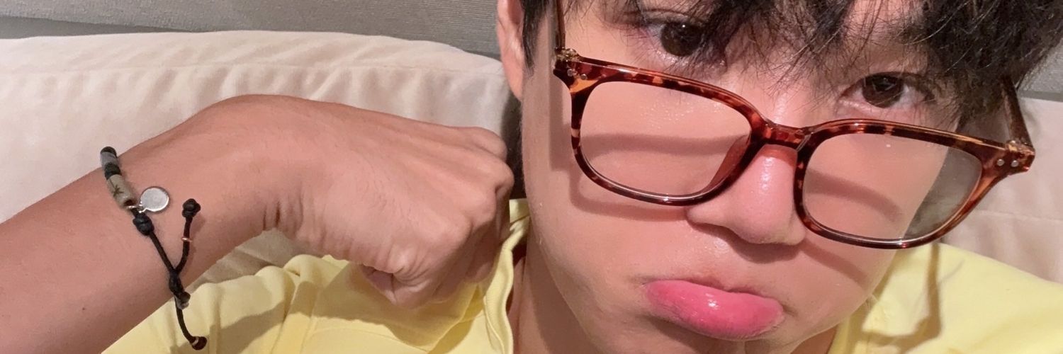 ochurbons's profile banner image