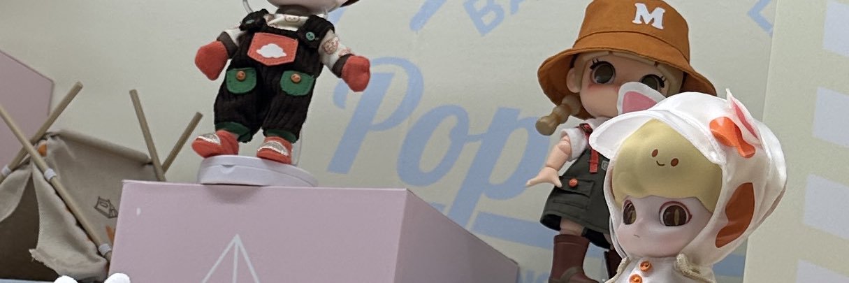 uitumi's profile banner image