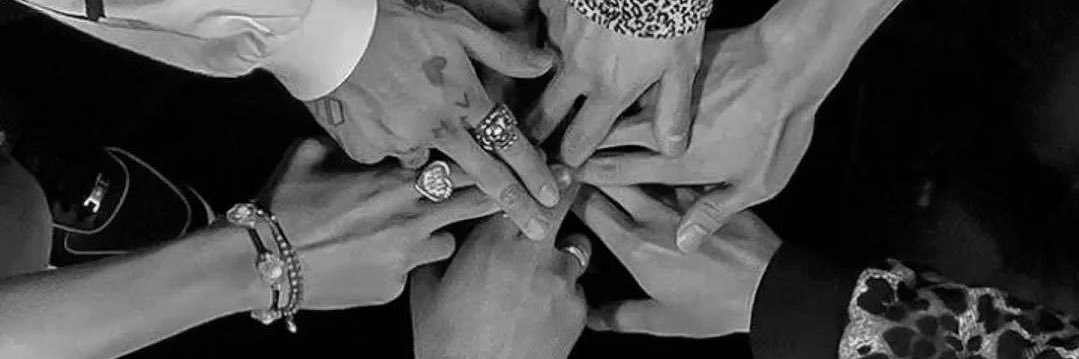 Lary | tentando ver o BTS banner