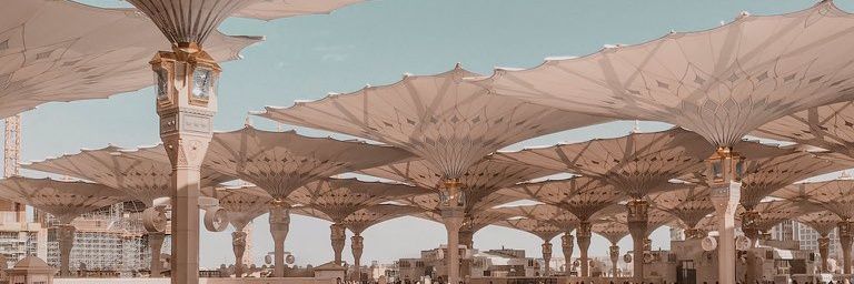 ismahnh's profile banner image