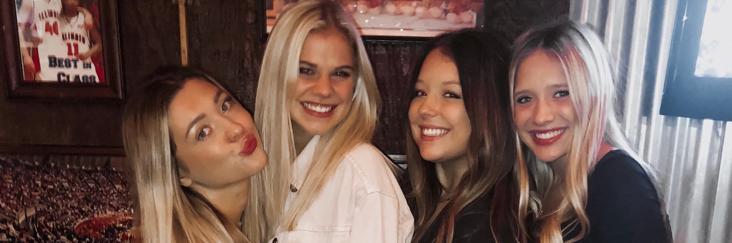 NovanderPaige's profile banner image