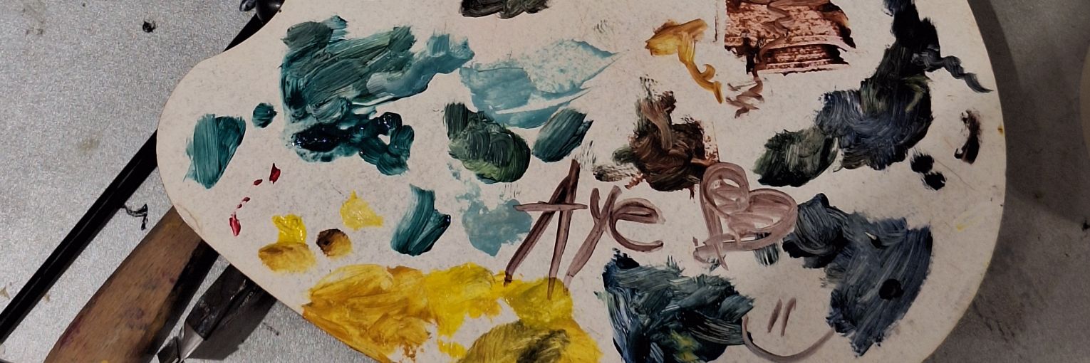 Aye banner