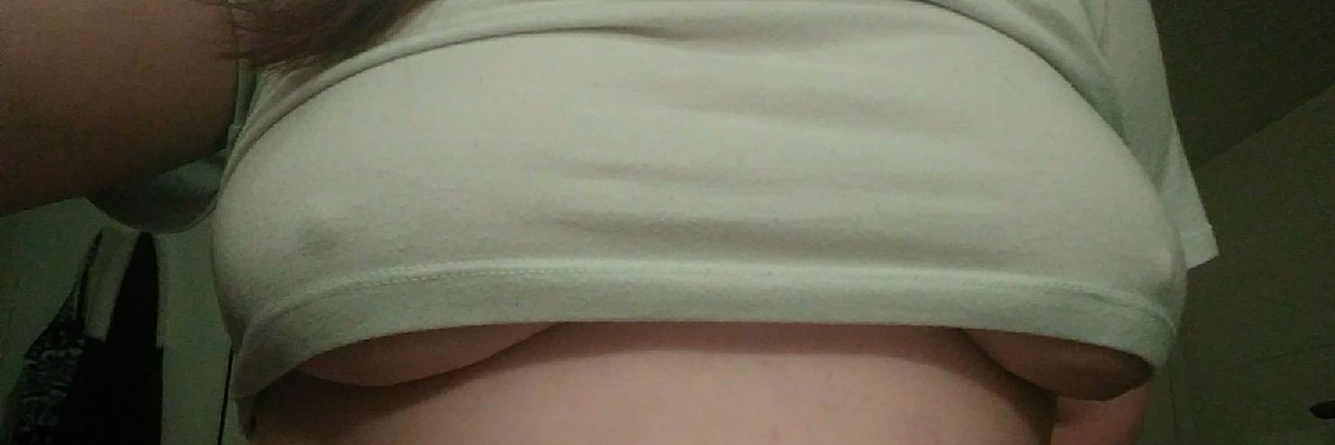 Sweettasee's profile banner image