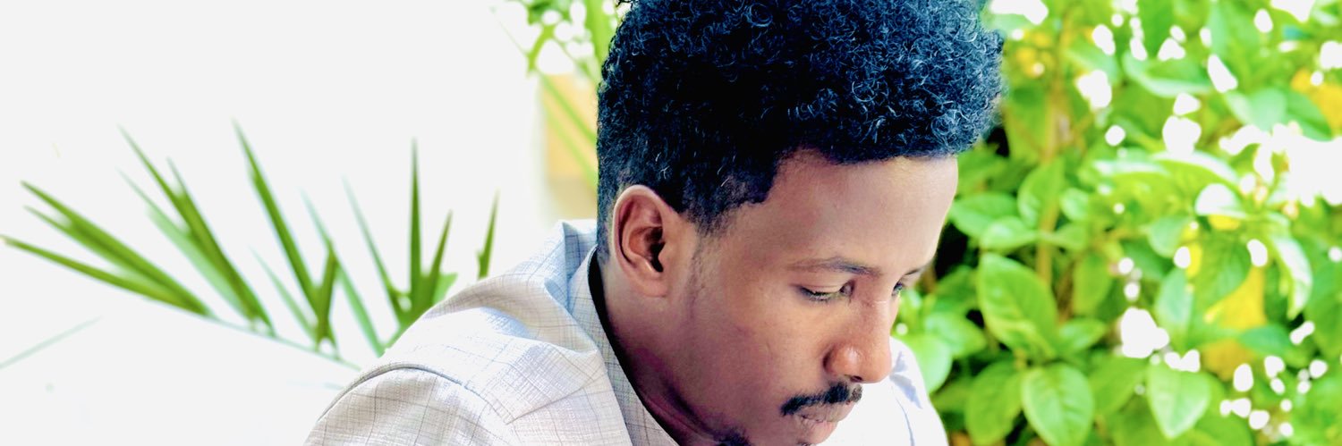 Deeq Ciise Cabdulle banner