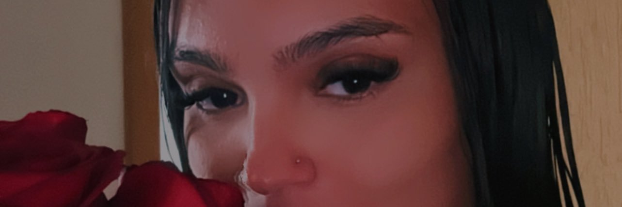 LaraBraz1000's profile banner image