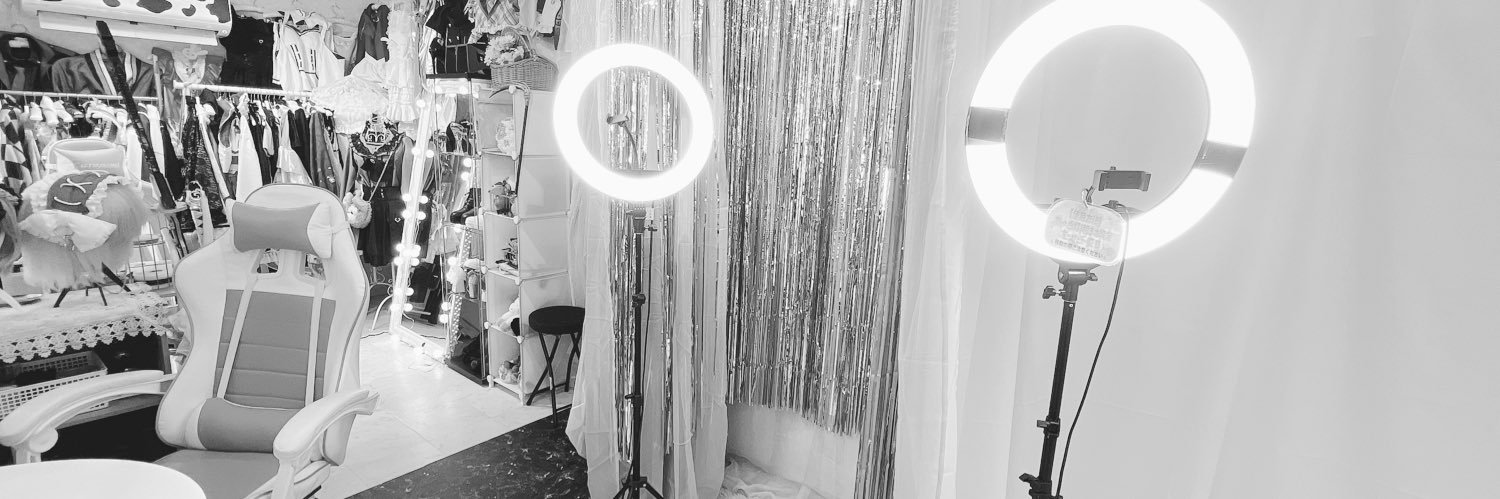 momo🍑 banner