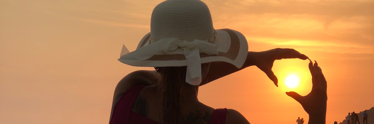 bettsycr's profile banner image