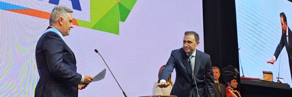 Julián M. López banner