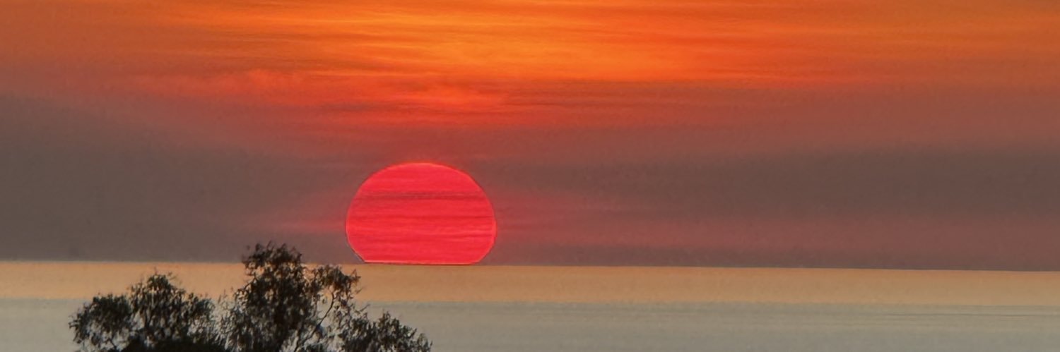 zibnze's profile banner image