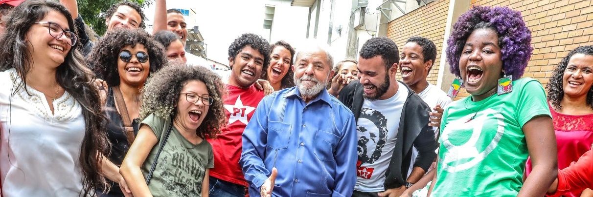 Jovem Esquerda's banner