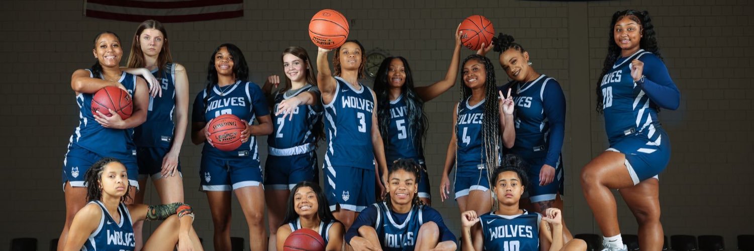 Nafeesa Fajri 🏁 banner