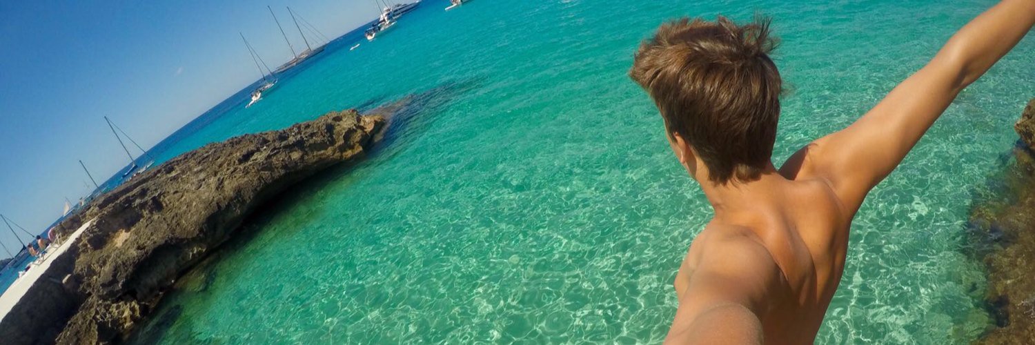 fernandoibor_'s profile banner image
