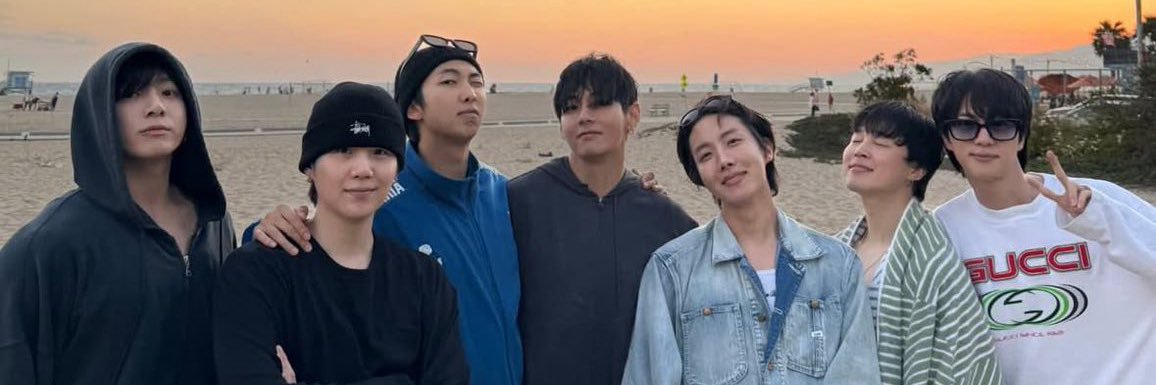 _u_l08's profile banner image