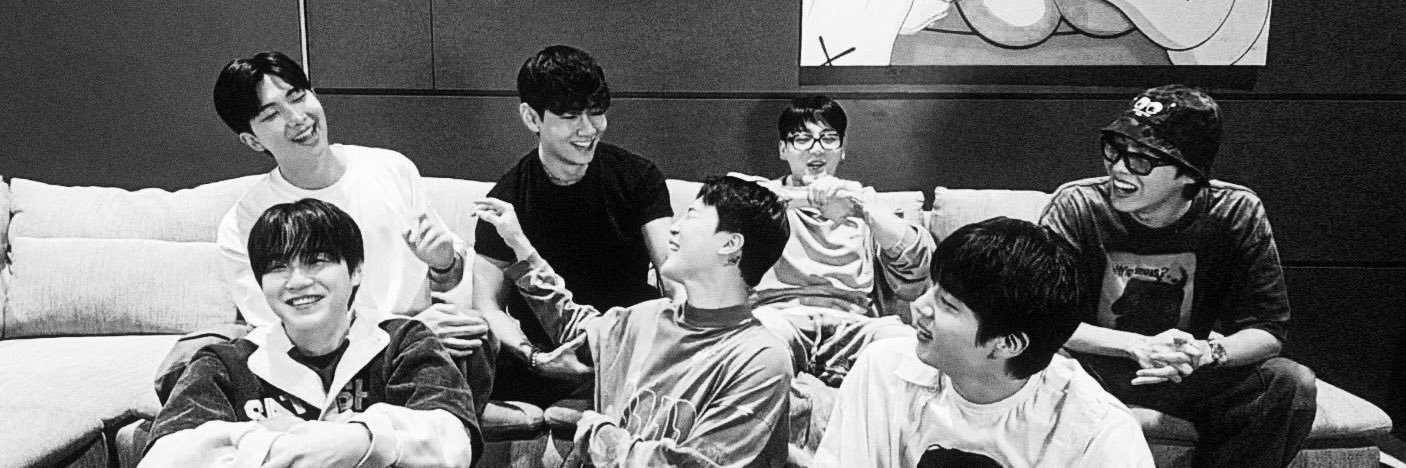 ✿⁷ is seeing bts banner