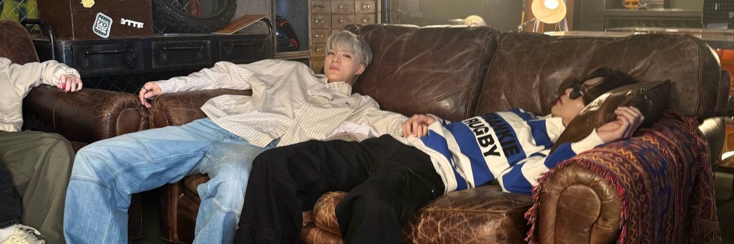 ᵐᵉᵒʷ (ʜᴀᴇᴄʜᴀɴ, 𝟤𝟢𝟤𝟧)'s banner