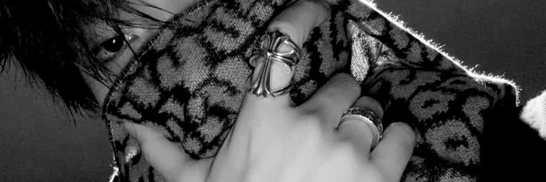 wenodare's profile banner image