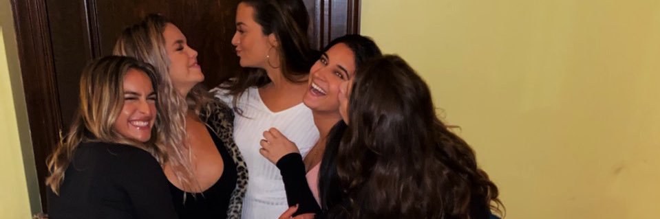 emlaurraa's profile banner image