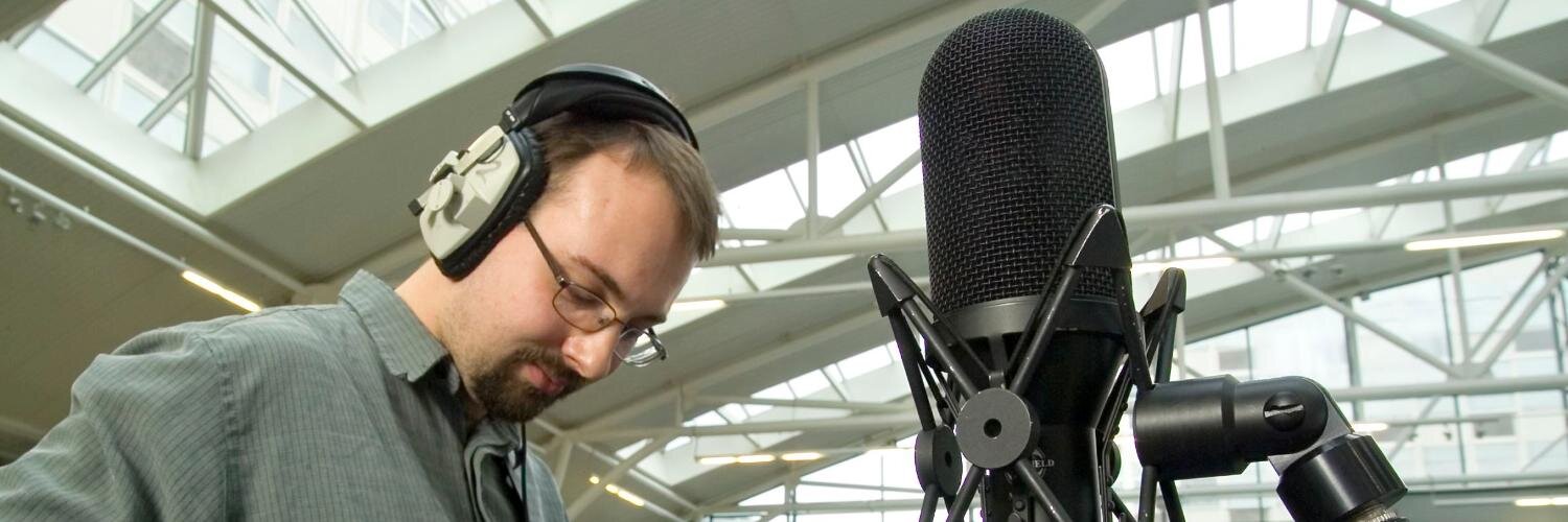 Bruce Wiggins banner