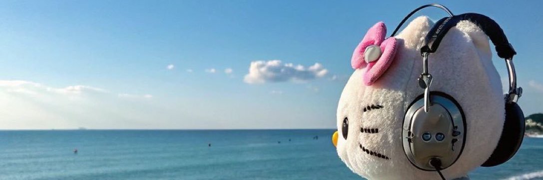 xtebie's profile banner image