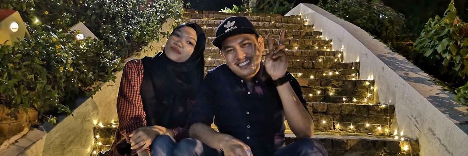 qeballl_'s profile banner image