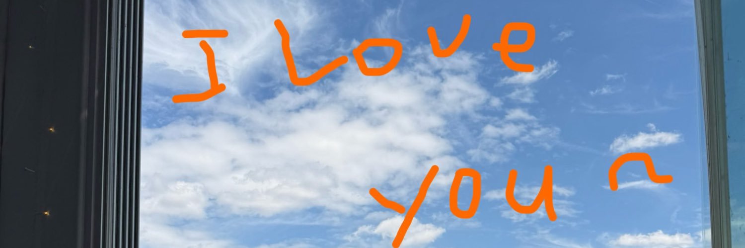 sunnibeen's profile banner image