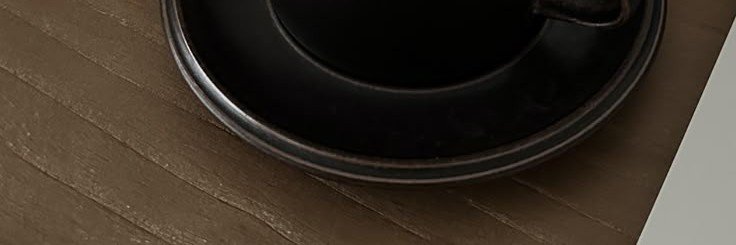 W banner