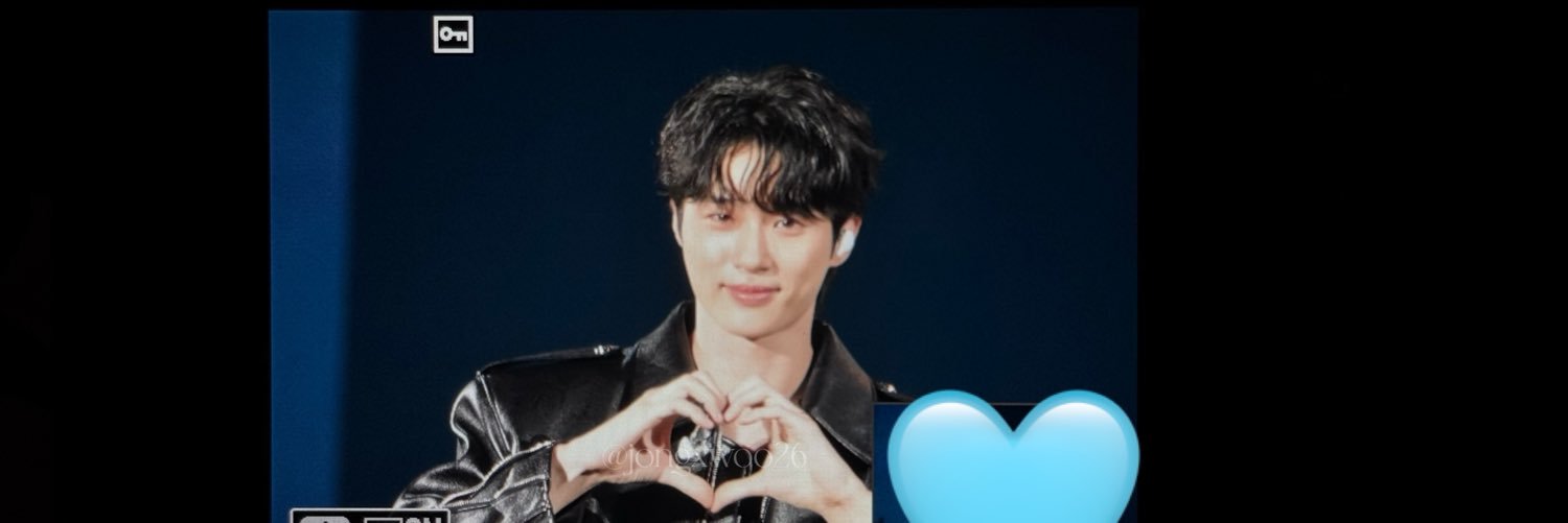 jongxwoo26's profile banner image