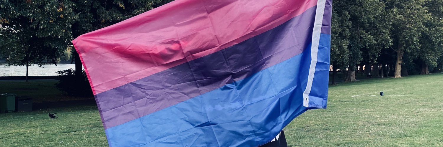 𝒫𝑜𝓁𝓁𝓎 𝑀𝒶𝓇𝒾𝑒 ✨ banner