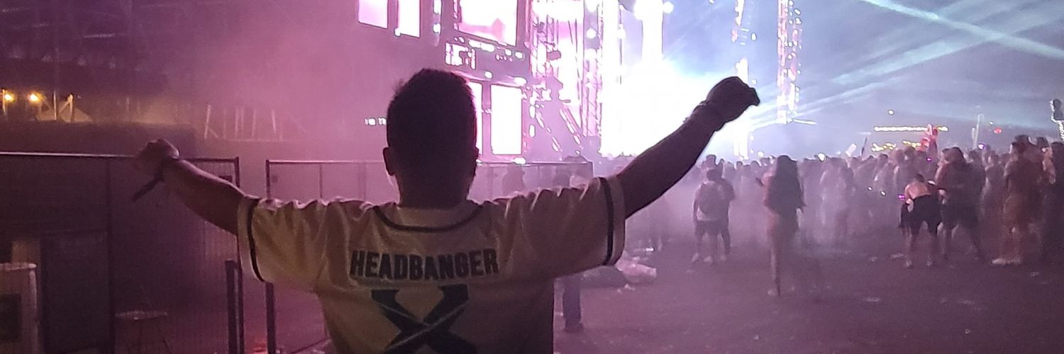 ericvazquez99's profile banner image