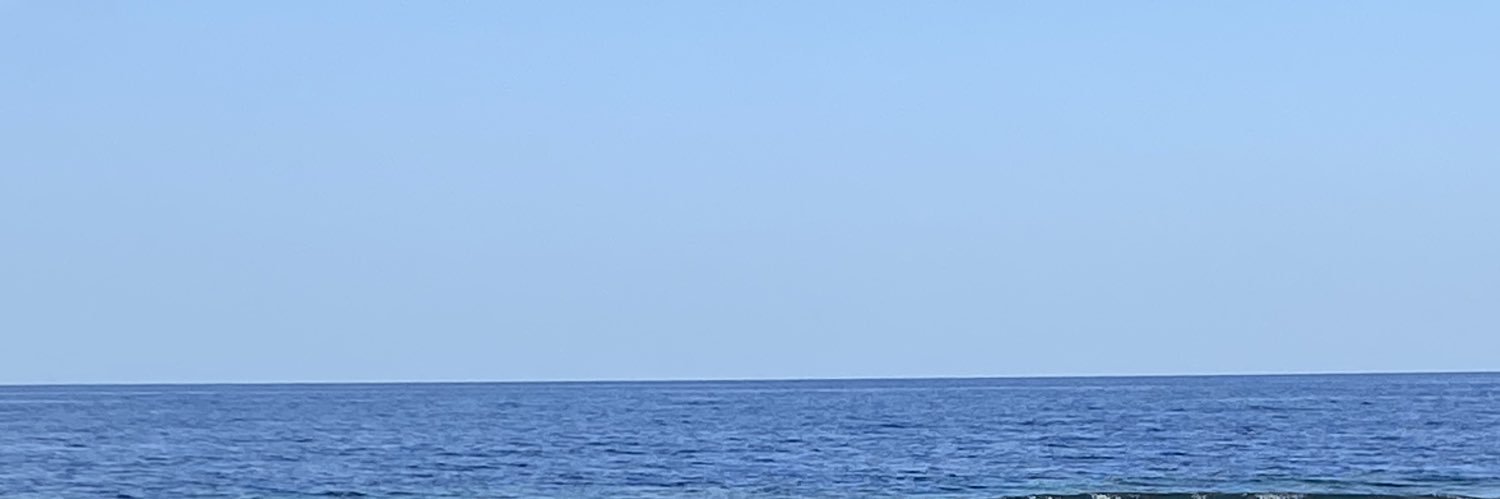 me banner