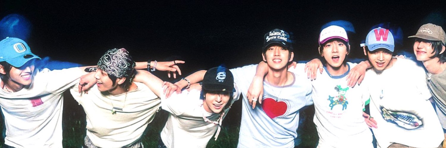 쭌♡̴ banner