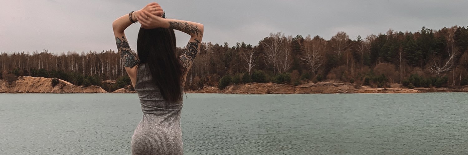 Decemvid's profile banner image